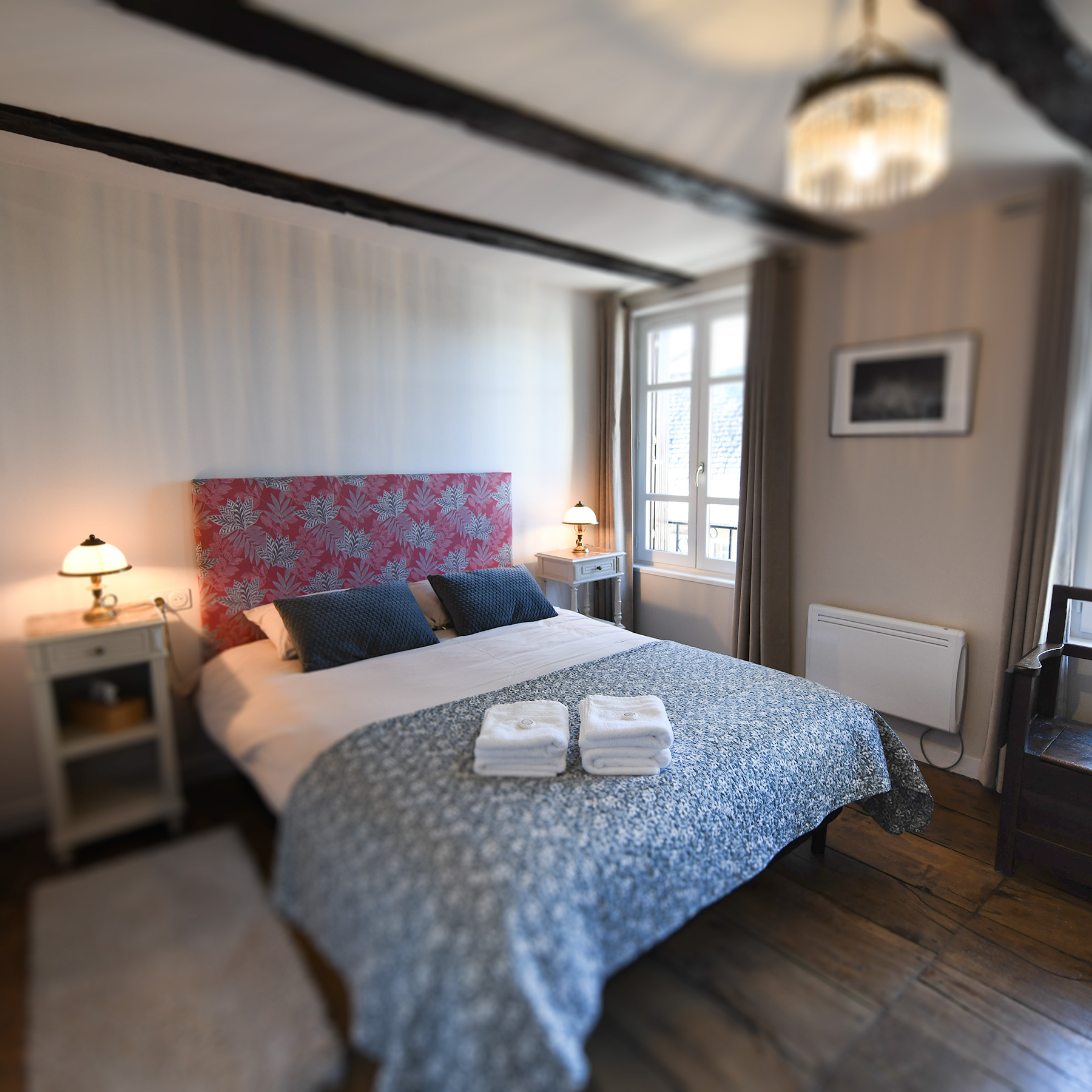 Room listing image