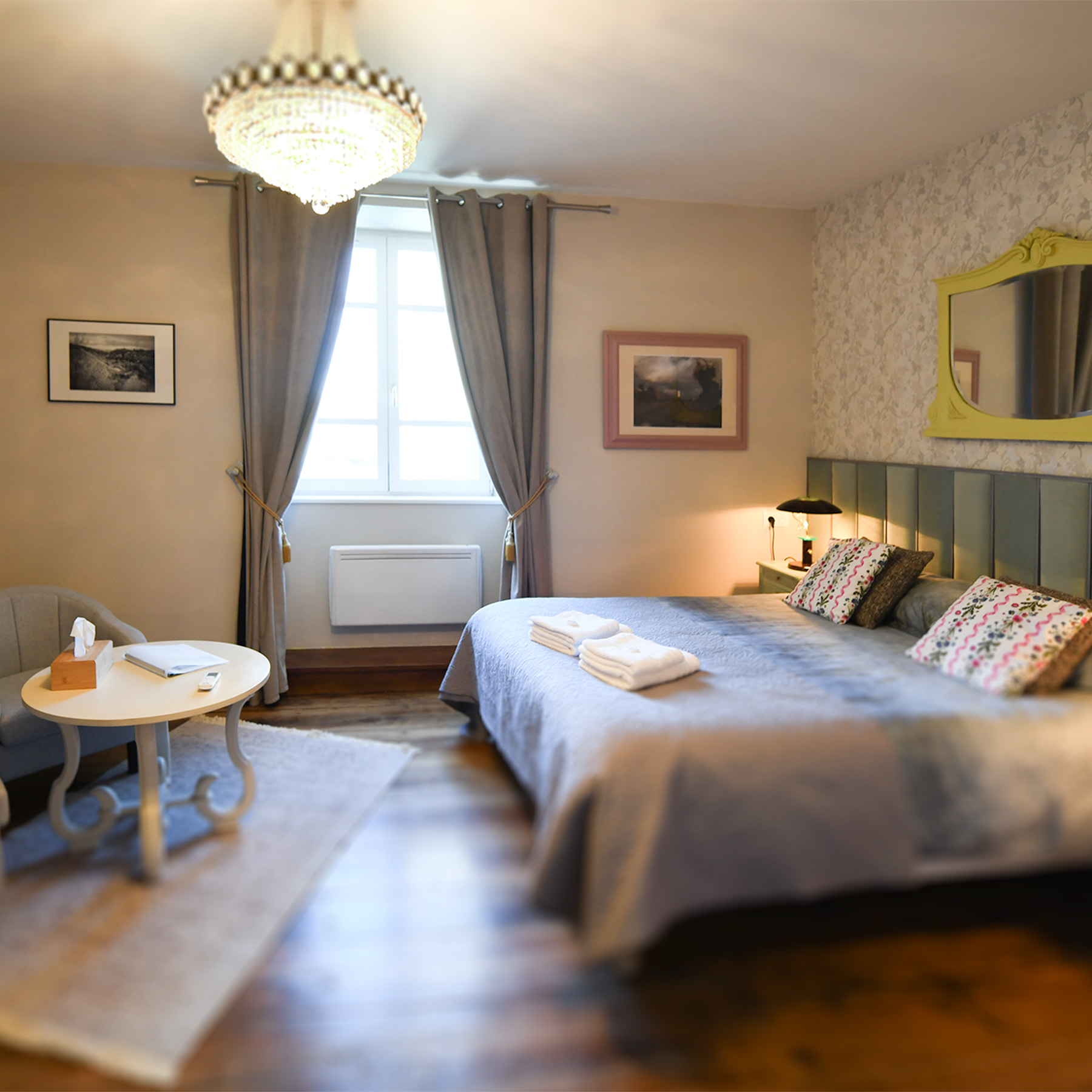Room listing image